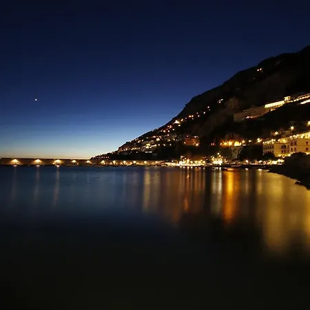 阿马尔菲马迪尔德别墅酒店 公寓